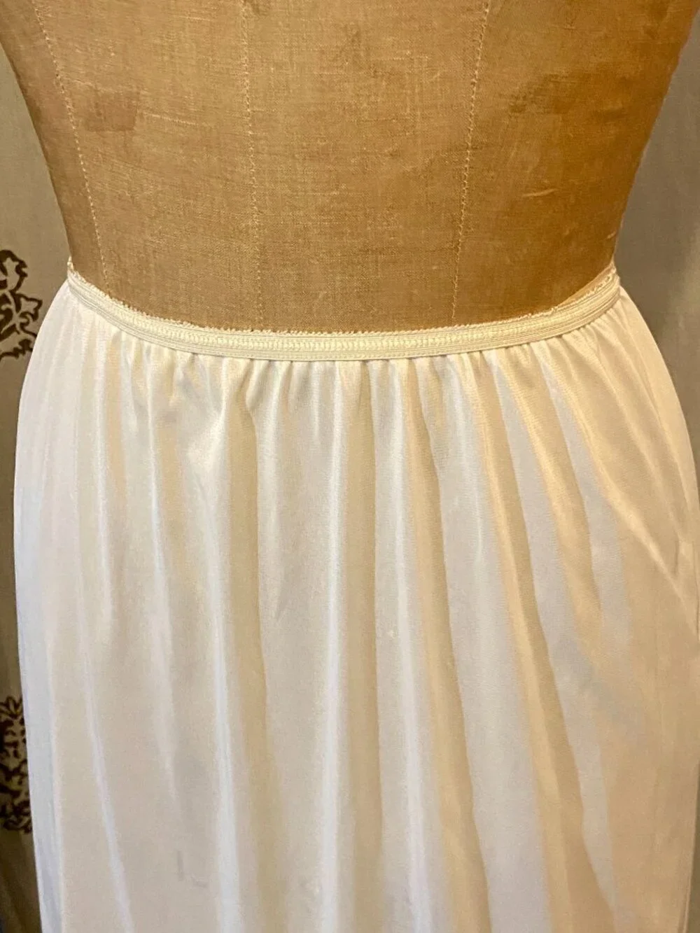 vtg Formal Long Ivory Half Slip LACE Nylon Slit Up Front Cottagecore Coquette L - Picture 6 of 7